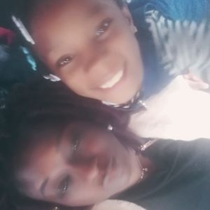 Meet your Posher, Charmine